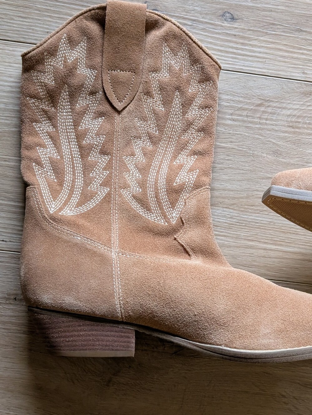 Marc Fisher Tan Suede Western Cowboy Boots - Picture 2 of 10
